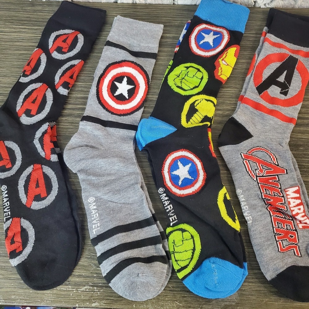 Marvel 4pk Men's Crew Socks‎ Size 6-12 Avengers,  Captain America Novelty Socks